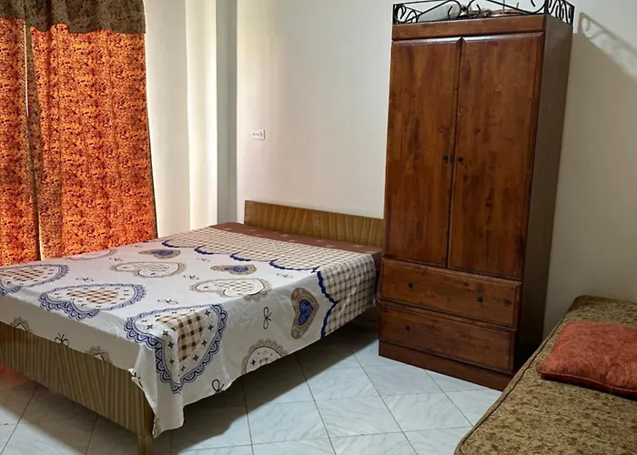 ڤيلا بالعين السخنه Nyaraló